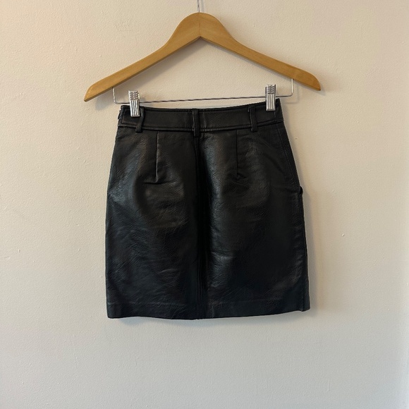 Stradivarius Black Leather Mini Skirt | Size 0 - Picture 4 of 8